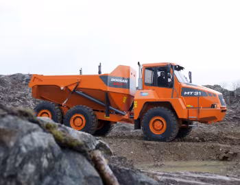 Doosan Moxy MT31 '2010–11