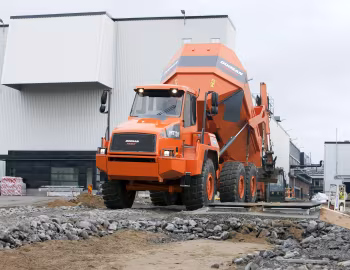 Doosan Moxy MT31 '2010–11