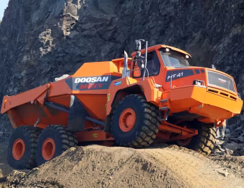 Doosan Moxy MT41 '2010–11