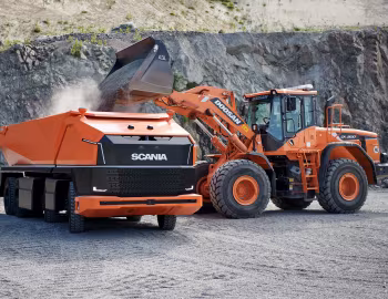 Scania AXL, Doosan DL300-5