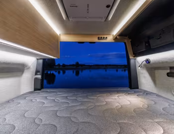 Interior 2026 Dovra RIG S-610 '2025–26