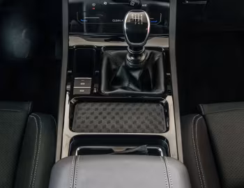 Intérieur DR 5.0 Turbo '2024–pr.