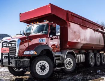Mack Granite GU813 Dramis D55T 10×6 Mining Truck [Chile] '2016–17