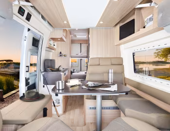 Інтер'єр 2020–21 Dreamer Camper Five '2019–21
