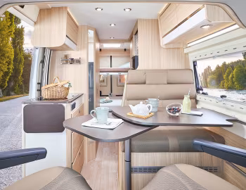 Інтер'єр 2020–22 Dreamer D53 '2019–22