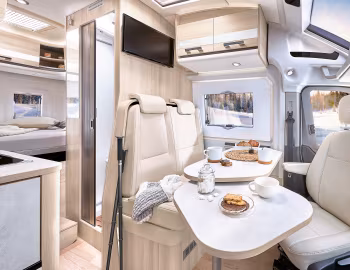 Interior 2023–pr. Dreamer D51 Select '2022–pr.