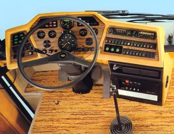 Front Panel Drögmöller E 330 Comet [LHD] '1979–88