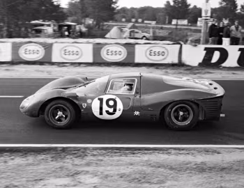 Ferrari 330 P4 (#0860) '1967
