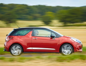 DS 3 [UK-spec] '2016–19