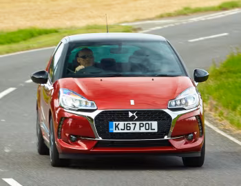 DS 3 [UK-spec] '2016–19