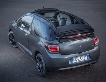 DS 3 Cabrio Performance Line [Worldwide] '2016–19