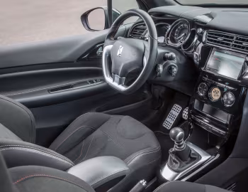 内饰 DS 3 Performance Line '2016–19