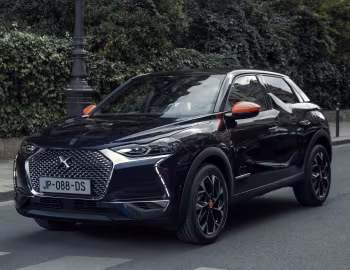 DS 3 Crossback "Ines de la Fressange Paris" '2020–22