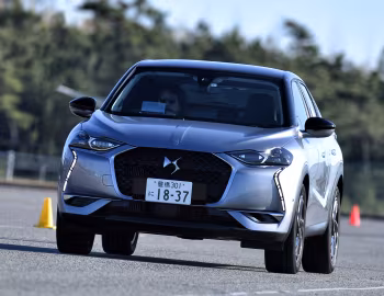 DS 3 Crossback [Japan] '2019–22