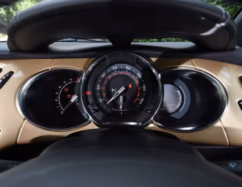 仪表台 DS 3 Performance Black [UK-spec] '2016–18