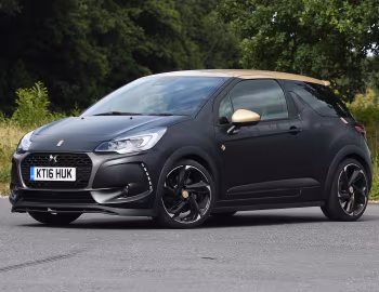 DS 3 Performance Black [UK-spec] '2016–18