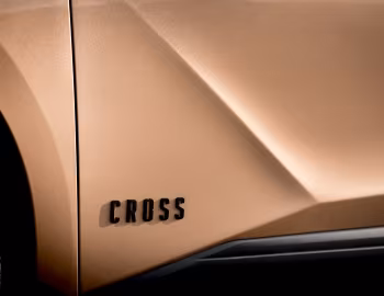 DS 4 Cross [UK-spec] '2022–24