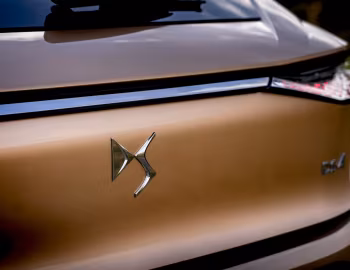 Logo DS 4 Cross [UK-spec] '2022–24