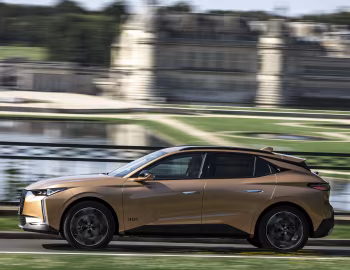 DS 4 Cross [Worldwide] '2021–24