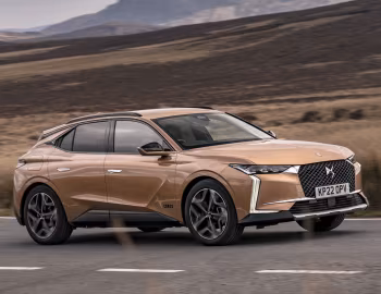 DS 4 Cross [UK-spec] '2022–24