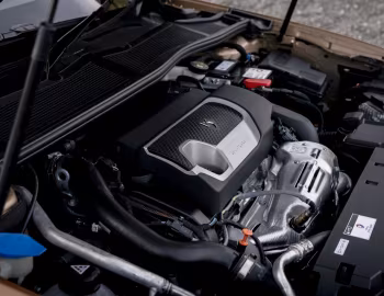 Under The Hood DS 4 Cross [UK-spec] '2022–24