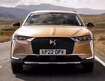 DS 4 Cross [UK-spec] '2022–24