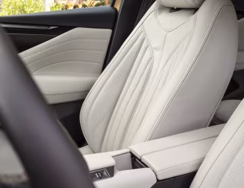 Интерьер DS 4 Cross [Worldwide] '2021–24