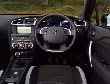 中控台 DS 4 Crossback [UK-spec] '2015–18