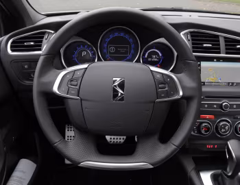 Передня панель DS 4 Crossback [Worldwide] '2015–18