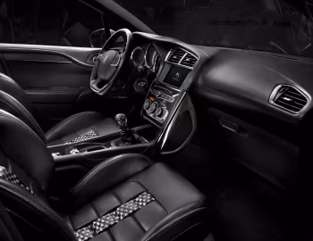 Інтер'єр DS 4 Crossback Concept '09.2015