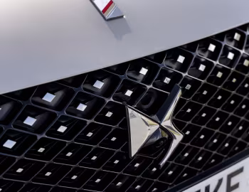 Logo DS 4 E-Tense Rivoli [UK-spec] '2022–24