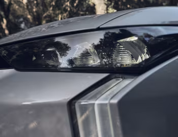 DS 4 E-Tense "Esprit de Voyage" [Worldwide] '2023–24