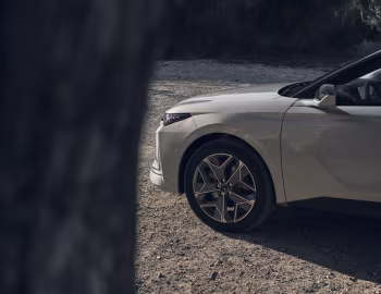 DS 4 E-Tense "Esprit de Voyage" [Worldwide] '2023–24