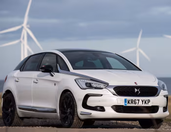 DS 5 Performance Line [UK-spec] '2016–18