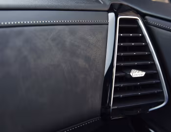 Інтэр'ер DS 7 Crossback "Louvre" [Worldwide] (X74) '2020–22