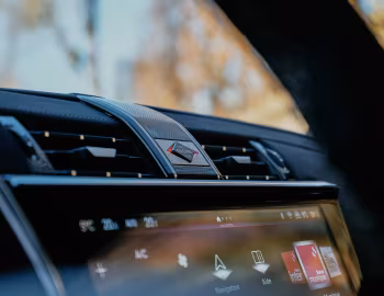 Интерьер DS 7 Plug-In Hybrid Édition France '2025