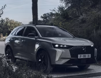 DS 7 E-Tense Esprit de Voyage '2023–24