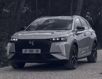 DS 7 E-Tense Esprit de Voyage '2023–24