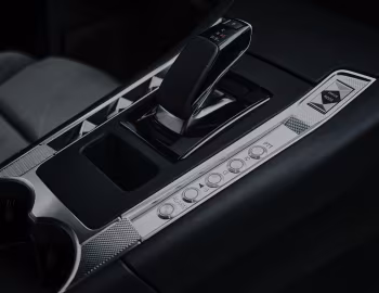 Интерьер DS 7 E-Tense 4×4 Vauban '2024