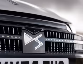 Logo DS N°4 Étoile [UK-spec] '2026