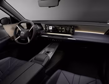 Передня панель DS N°7 E-Tense La Première '2026