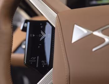 Интерьер DS N°8 Étoile AWD [Worldwide] '2025–н.в.