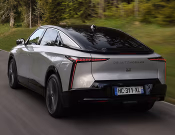 DS N°8 Étoile AWD [Worldwide] '2025–н.ч.