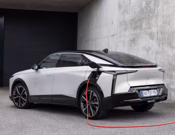 DS N°8 Étoile AWD [Worldwide] '2025–н.в.
