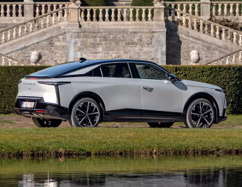 DS N°8 Jules Verne [Worldwide] '2025–pr.