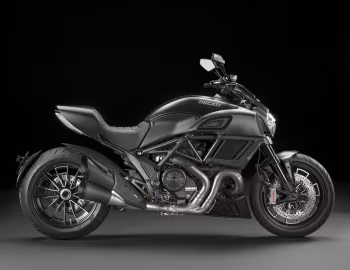 Ducati Diavel '2016–н.в.