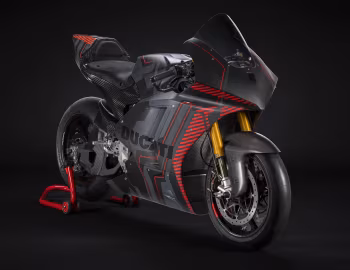 Ducati V21L Prototype '06.2022