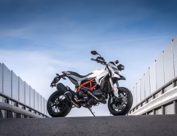 Ducati Hypermotard 939 '2016–至今