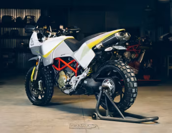 Ducati Hypermotard "Dakar 1980" by Walt Siegl '2017