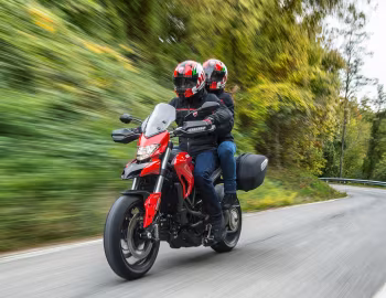 Ducati Hyperstrada 939 '2016–至今